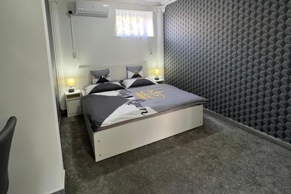 Adel Apartman Kisujszallas Exterior foto